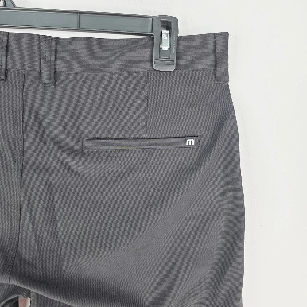 Travis Mathew Mens Sz 34 Beck Shorts Black Performance‎ Golf Lightweight Stretch